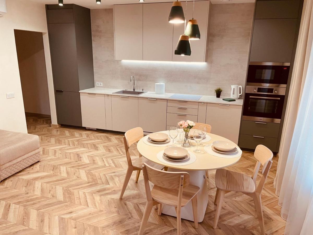 Kobiela Apartments Family Delux Ktw City Center Katovice Exteriér fotografie